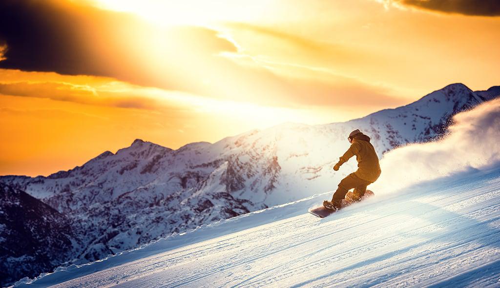 7 Best GORE-TEX Snowboarding Jackets | Brand