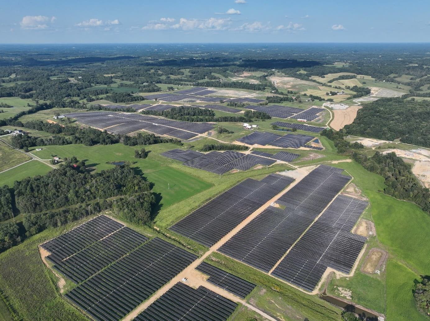 Aerial view of the Glover Creek solar farm